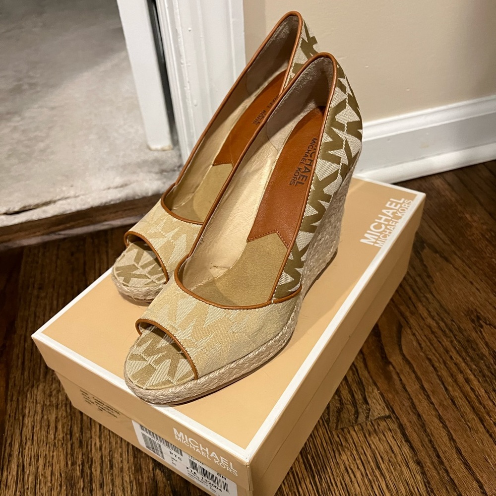 Mk wedges